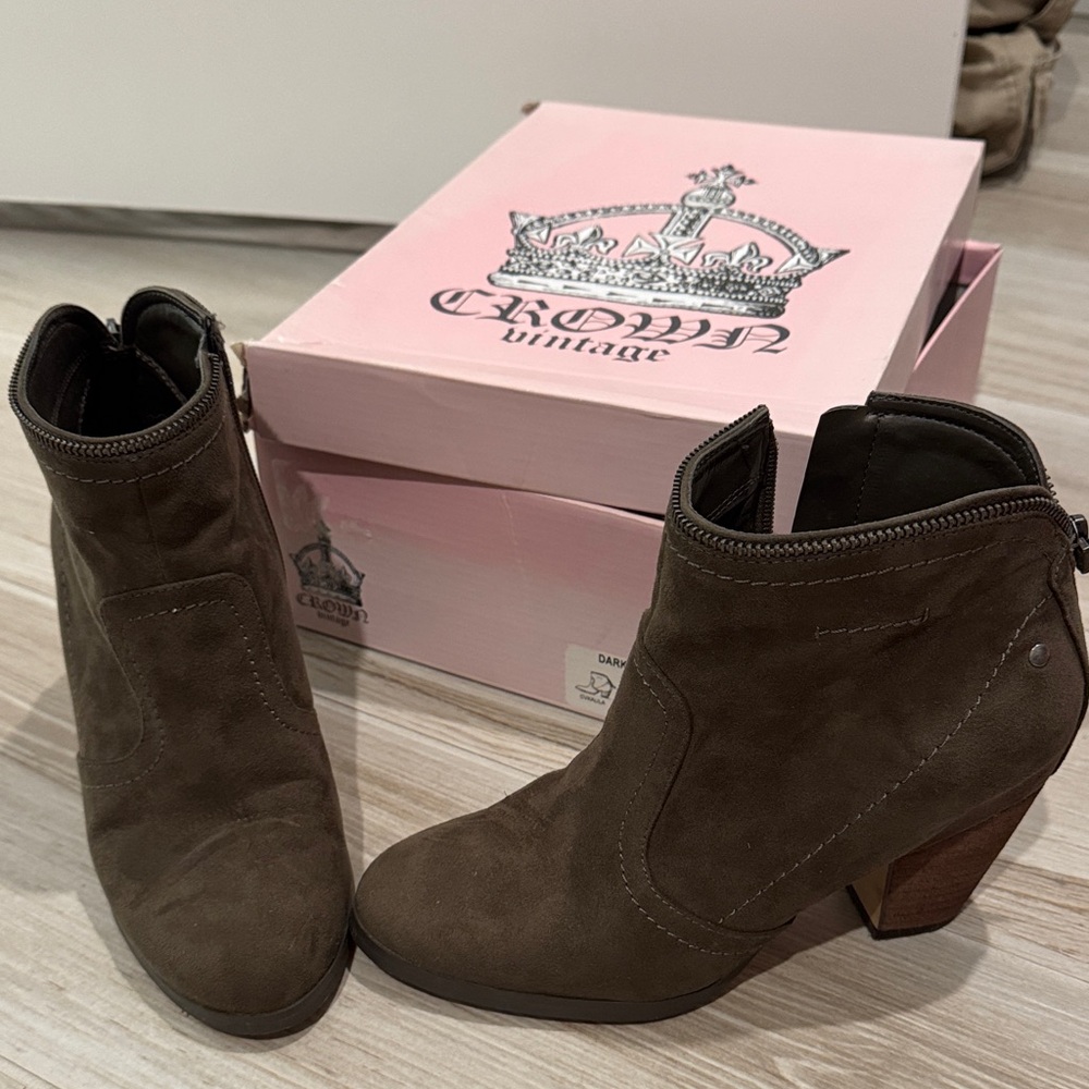 Crown Vintage Dark Brown Ankle Booties